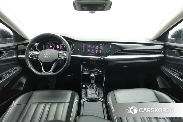 Volkswagen Passat id 4210371 из Китая 7