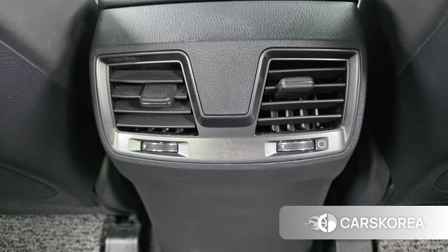 Ssangyong The New Rexton Sports Cannes id 4854636 из Кореи 8