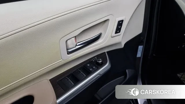 Toyota Sienna 4th Generation id 3432826 из Кореи 8