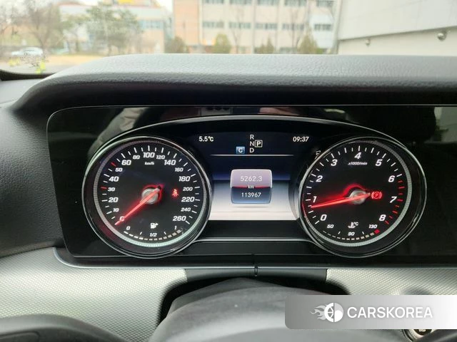 Mercedes-Benz E-Class W213 id 3792501 из Кореи 8