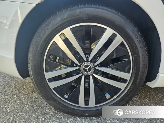 Mercedes-Benz A-Class W177 id 3425421 из Кореи 8