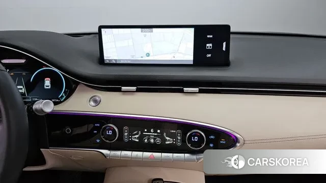 Genesis GV70 id 3042965 из Кореи 8