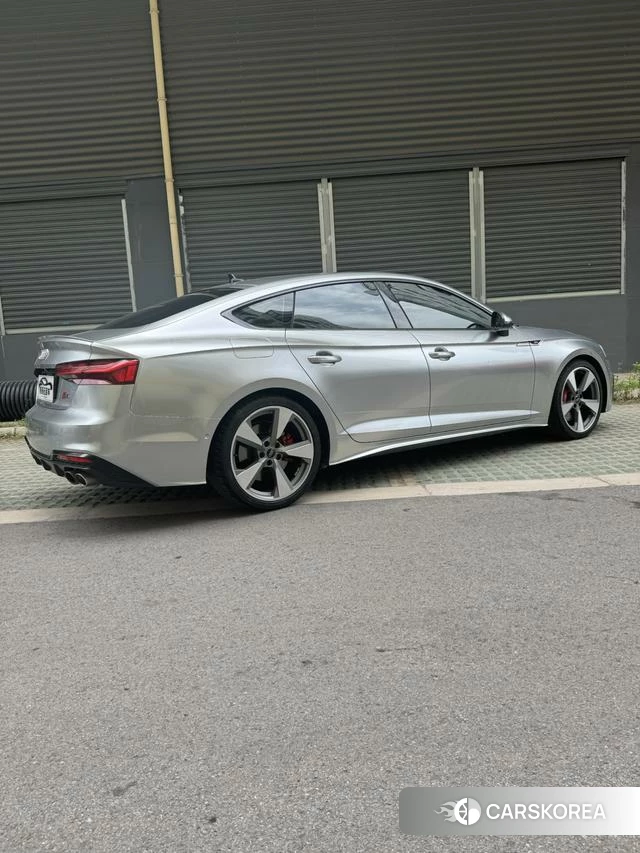 Audi S5 id 4333223 из Китая 8