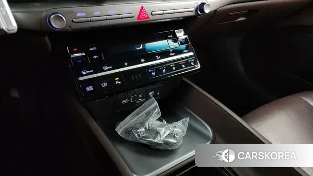 Hyundai Grandeur (GN7) id 3600250 из Кореи 8