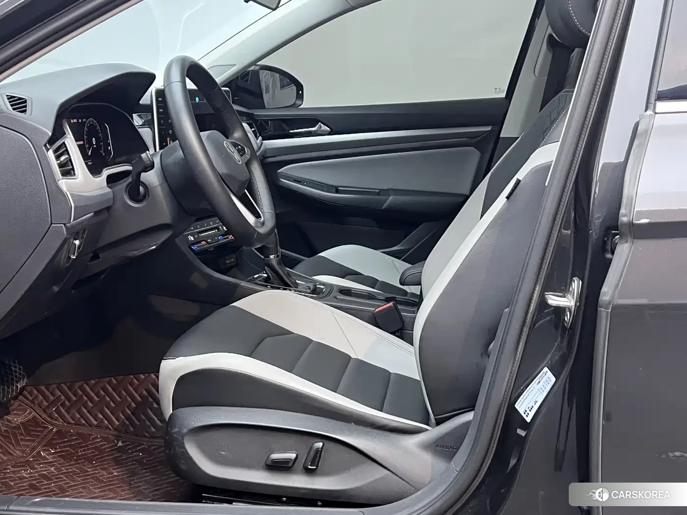 Volkswagen Bora id 4669448 из Китая 8