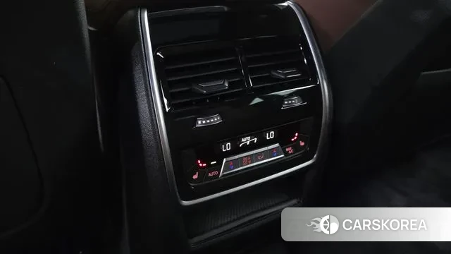 BMW X6 (G06) id 3027479 из Кореи 8