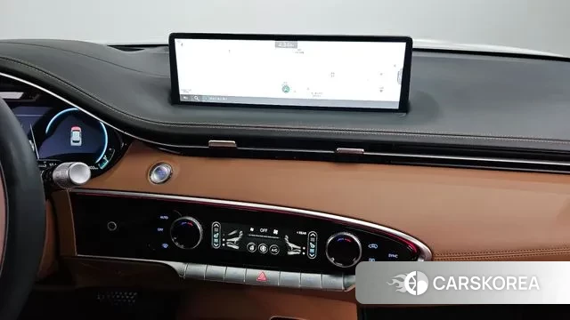 Genesis GV70 id 3359896 из Кореи 8