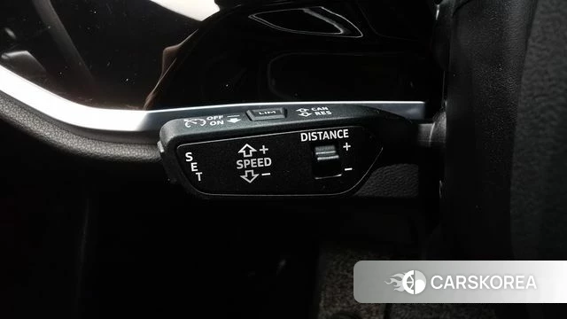 Audi Q3 (F3) id 4292725 из Кореи 8