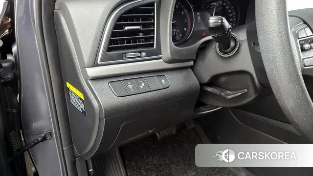 Hyundai Avante AD id 3779208 из Кореи 8