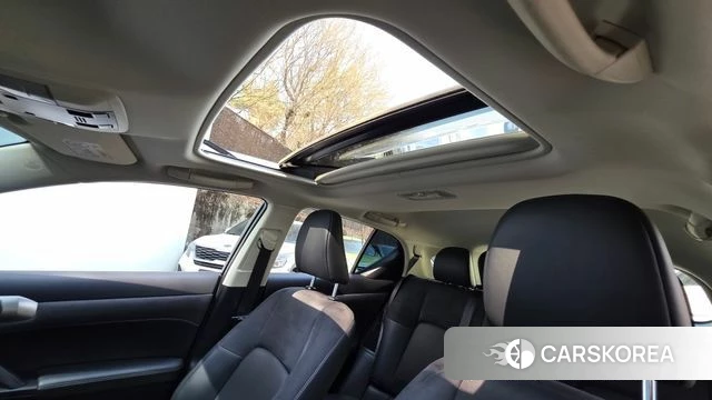 Lexus CT200h id 3801544 из Кореи 8