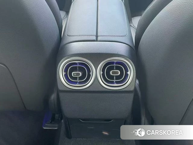 Mercedes-Benz Class C id 4365708 из Китая 8