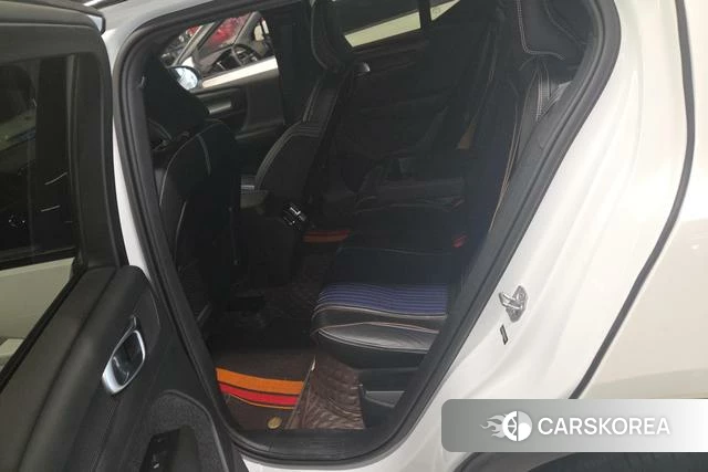 Volvo XC40 id 4242447 из Китая 8