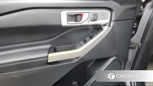 Ford Explorer 6th Generation id 2884981 из Кореи 8