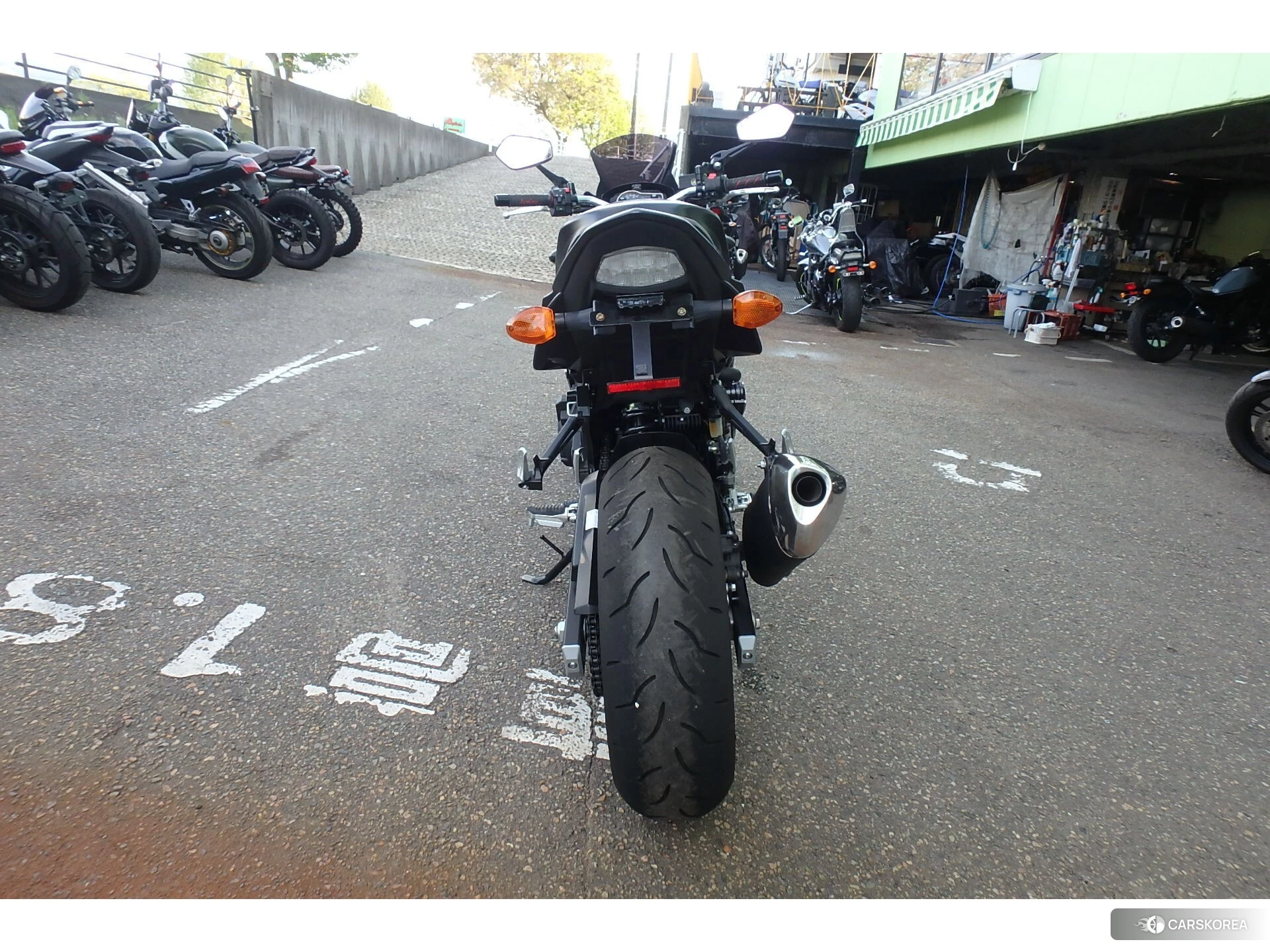 Проданный Suzuki GSR750 id 4237535 из Японии, фото 8