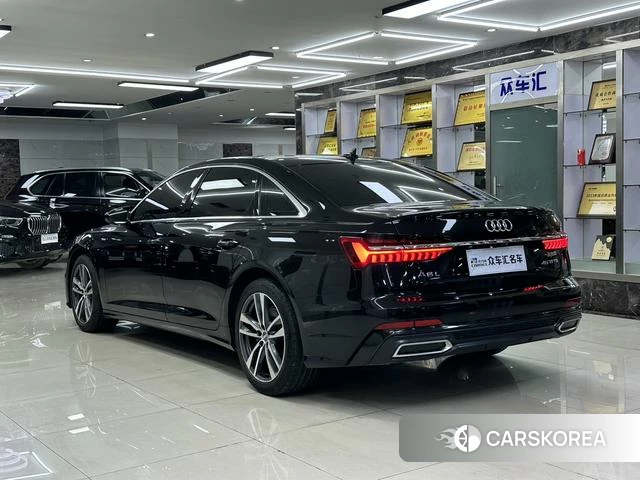 Audi A6L id 4399714 из Китая 8