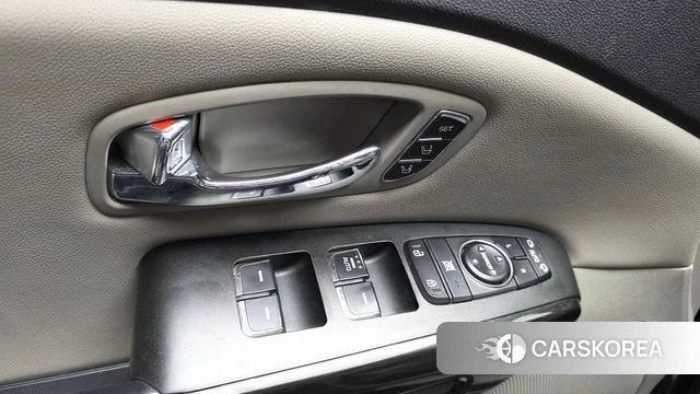 Kia The New Carnival id 4483286 из Кореи 8