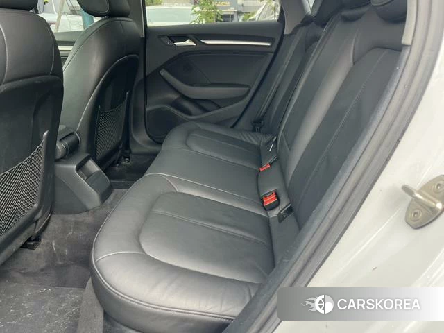 Audi A3 id 4236297 из Китая 8
