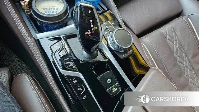 BMW 5 Series (G30) id 3529776 из Кореи 8