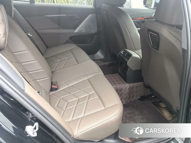 BMW 5 series id 4271311 из Китая 8