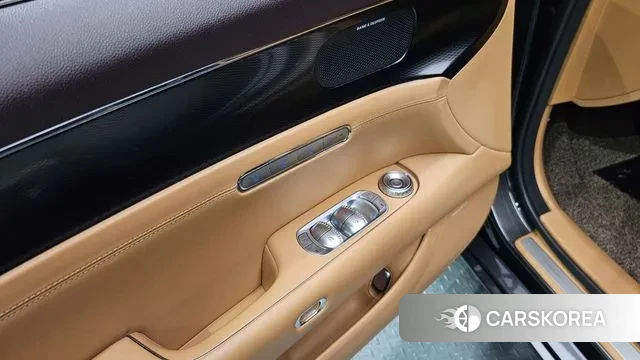 Genesis G90 (RS4) id 2974671 из Кореи 8