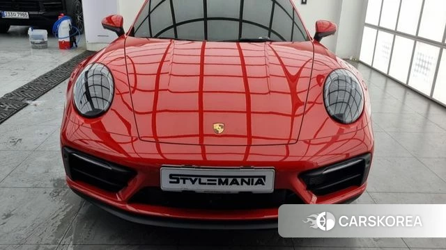 Porsche 911(992) id 4262659 из Кореи 8