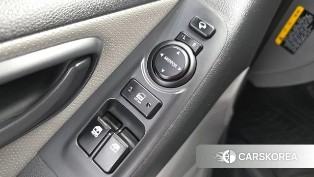 Hyundai The New Grand Starex id 4728052 из Кореи 8
