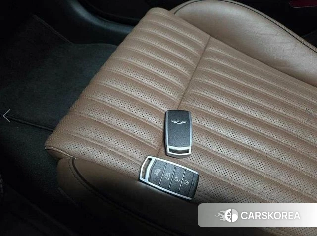 Genesis G70 id 3942771 из Кореи 8