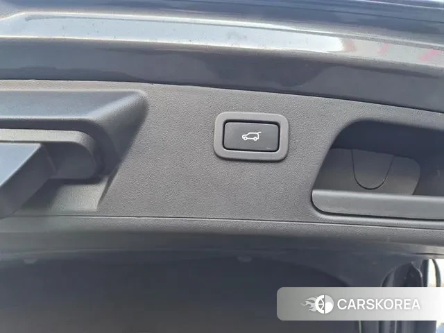 Jaguar E-PACE id 3676805 из Кореи 8