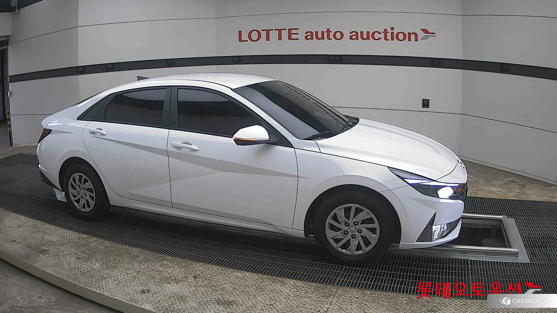 Hyundai Avante id 3869330 из Кореи 8