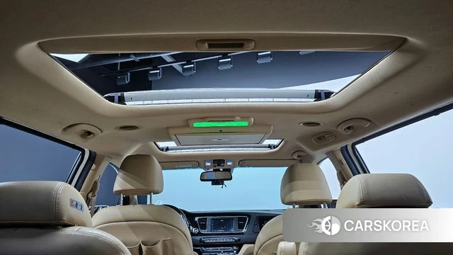 Kia The New Carnival id 4530553 из Кореи 8