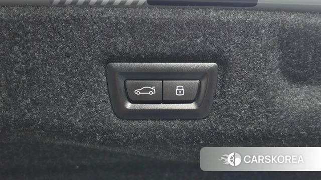 BMW 5 Series (G60) id 4757156 из Кореи 8