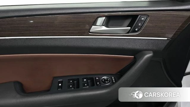 Hyundai Sonata New Rise Hybrid id 4923899 из Кореи 8