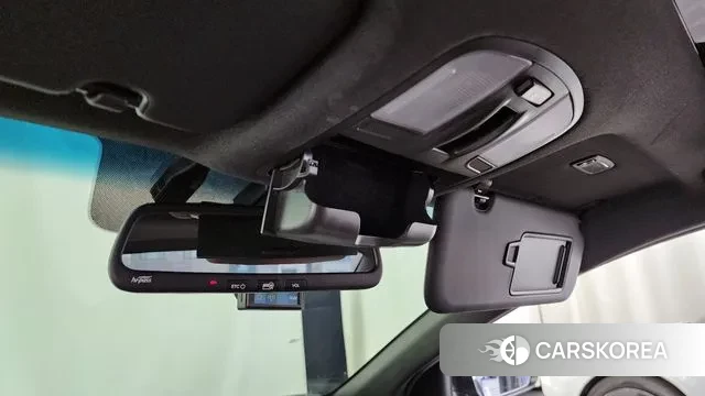 Hyundai Avante AD id 3284917 из Кореи 8