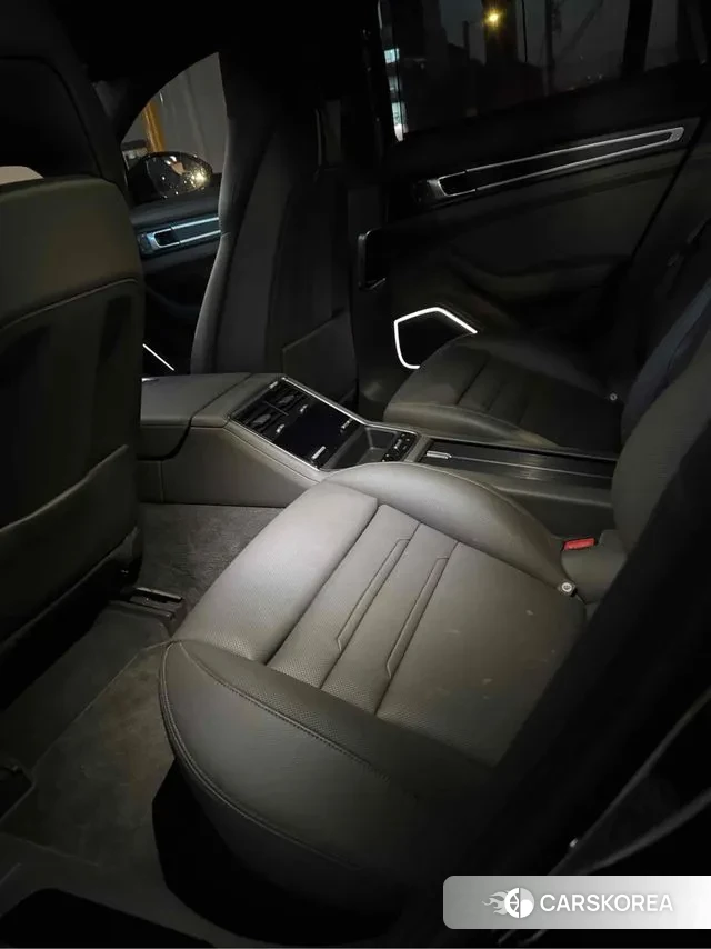 Porsche Panamera (971) id 3340247 из Кореи 8