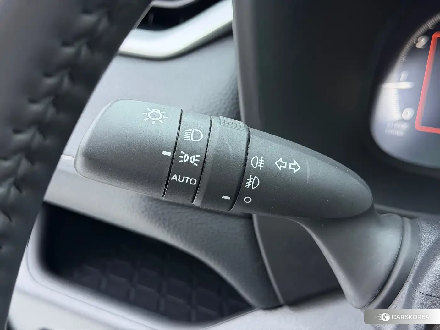 Toyota RAV4 id 4601119 из Китая 8