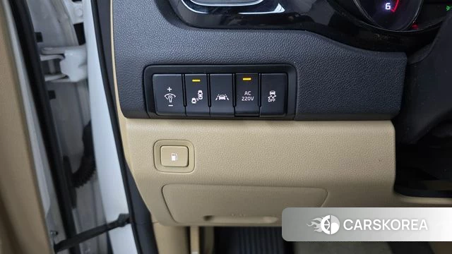 Kia The New Carnival id 4397592 из Кореи 8