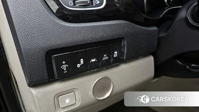 Kia The New Carnival id 3631319 из Кореи 8