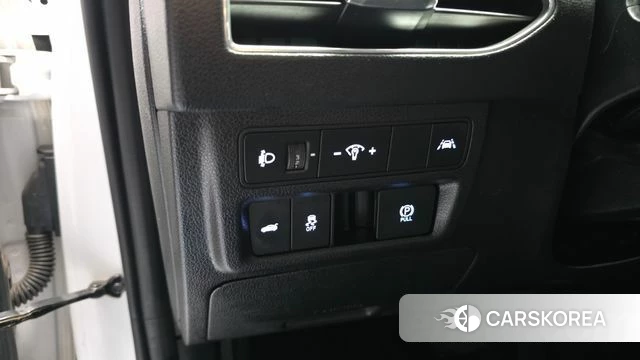 Hyundai Sonata (DN8) id 3915665 из Кореи 8