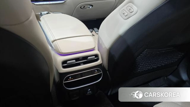 Genesis GV70 id 3915071 из Кореи 8