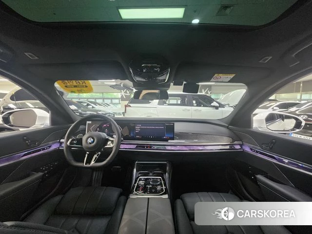 BMW 7 Series (G70) id 4505167 из Кореи 8