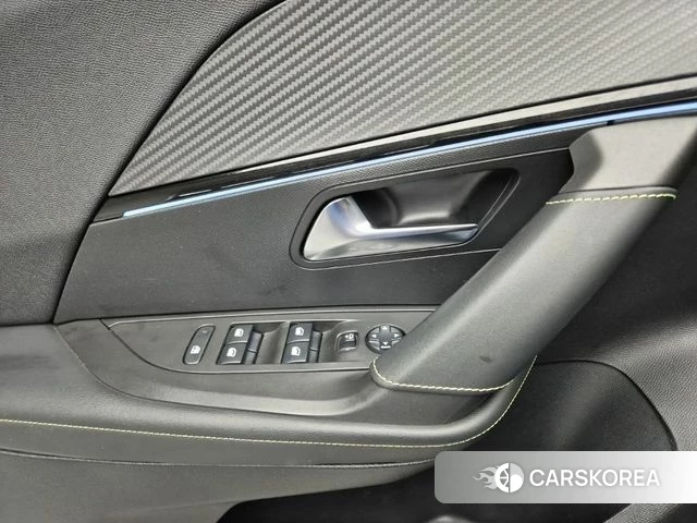 Peugeot e-2008 second generation id 4223989 из Кореи 8