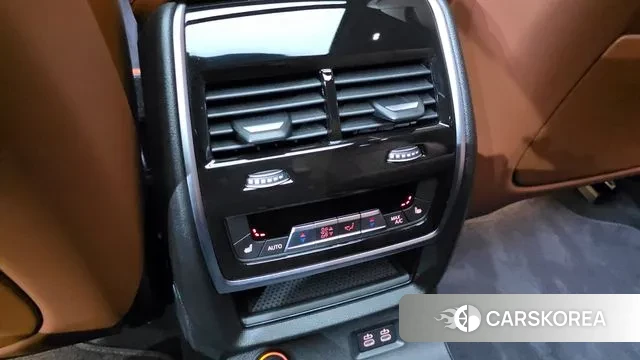 BMW X7 (G07) id 3477339 из Кореи 8