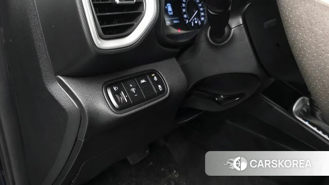 Hyundai Venue id 3903597 из Кореи 8