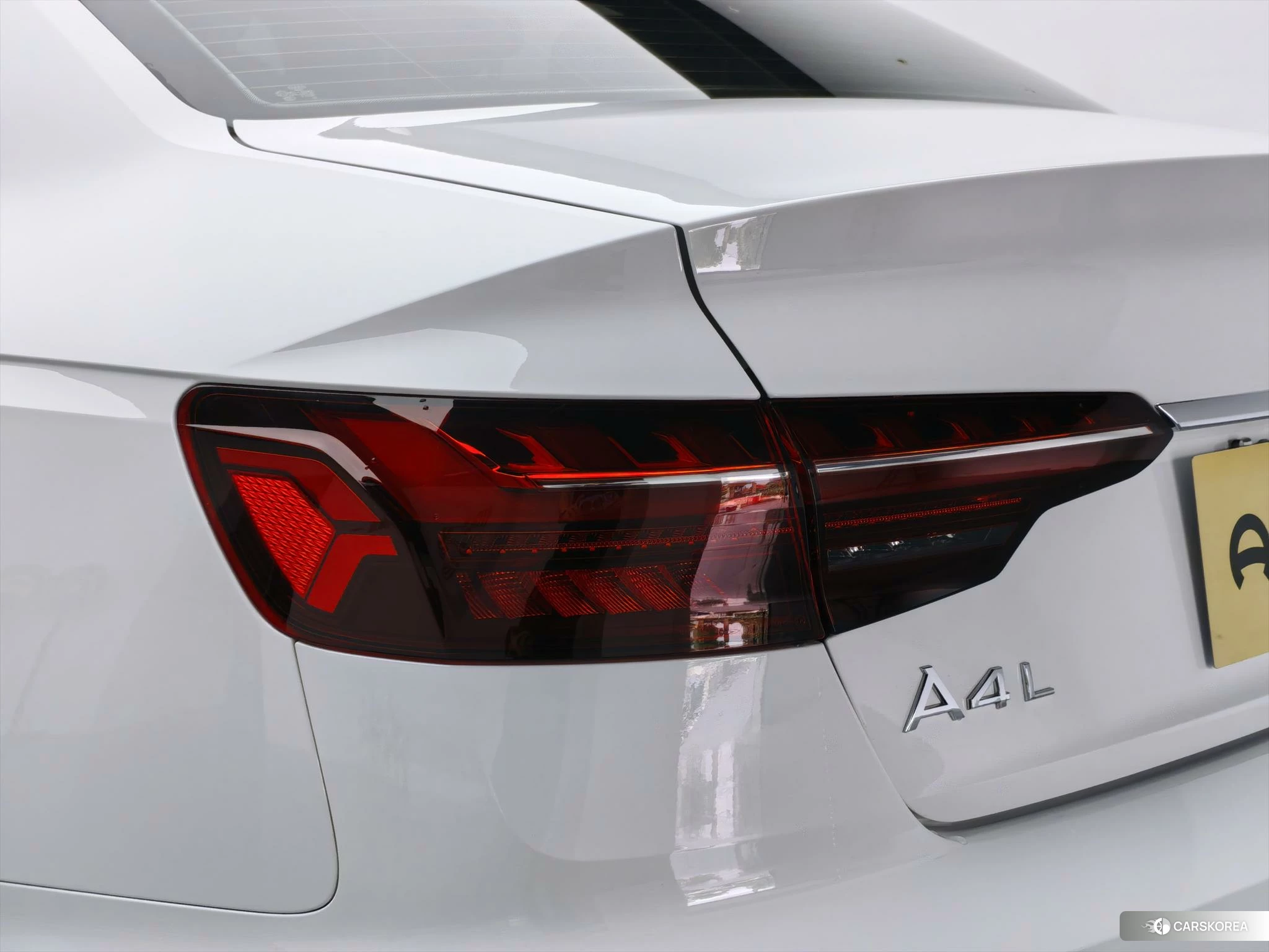 Audi A4L id 4493074 из Китая 8