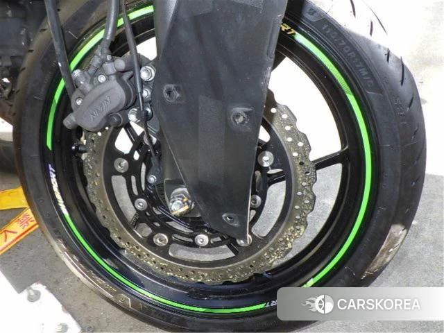 Kawasaki NINJA 400 id 4192733 из Японии 8