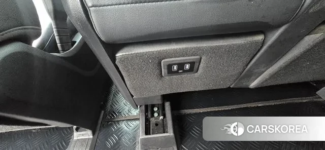 Hyundai Staria id 3732748 из Кореи 8