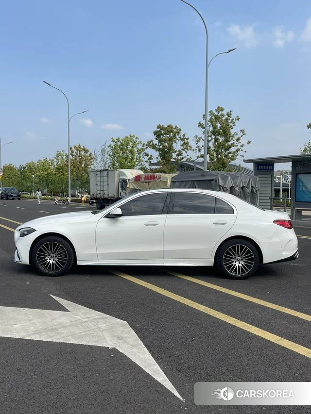 Mercedes-Benz Class C id 4313307 из Китая 8
