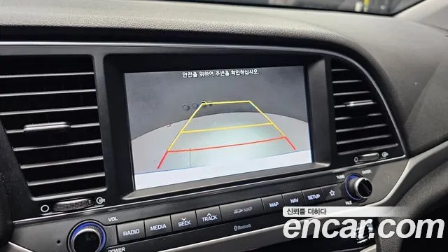 Hyundai Avante AD id 2870703 из Кореи 8