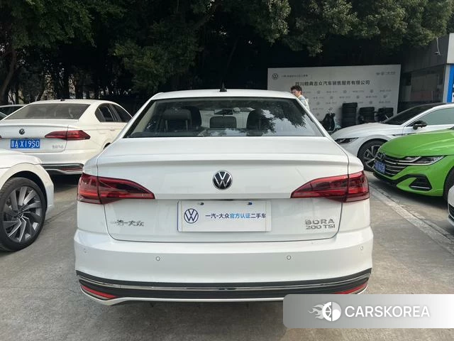 Volkswagen Bora id 4277012 из Китая 8