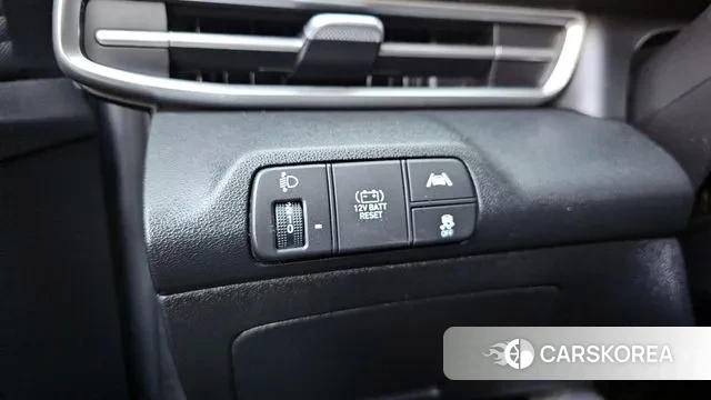 Hyundai Avante Hybrid (CN7) id 2980815 из Кореи 8